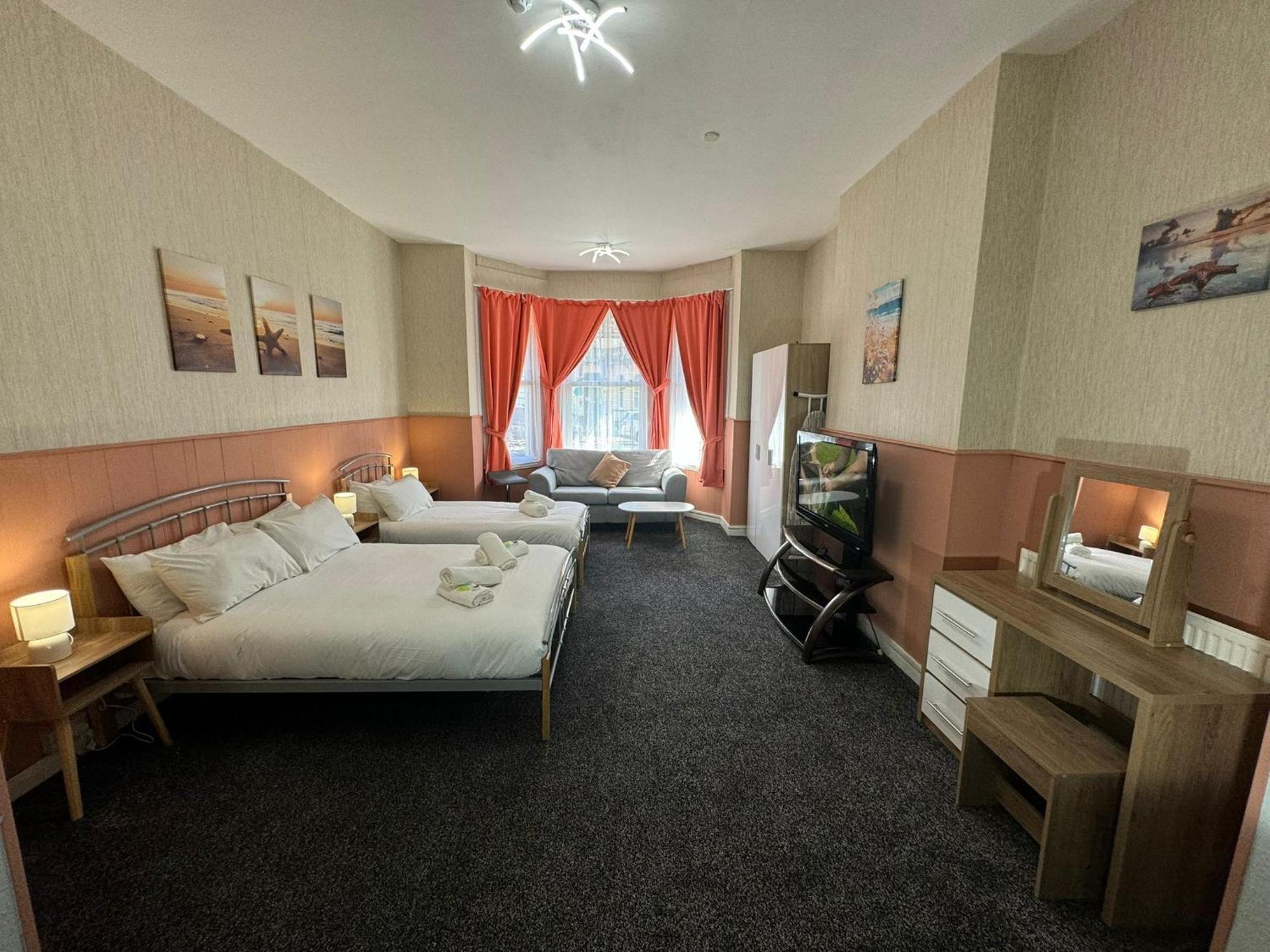 The Paradise Guest House Great Yarmouth Bilik gambar